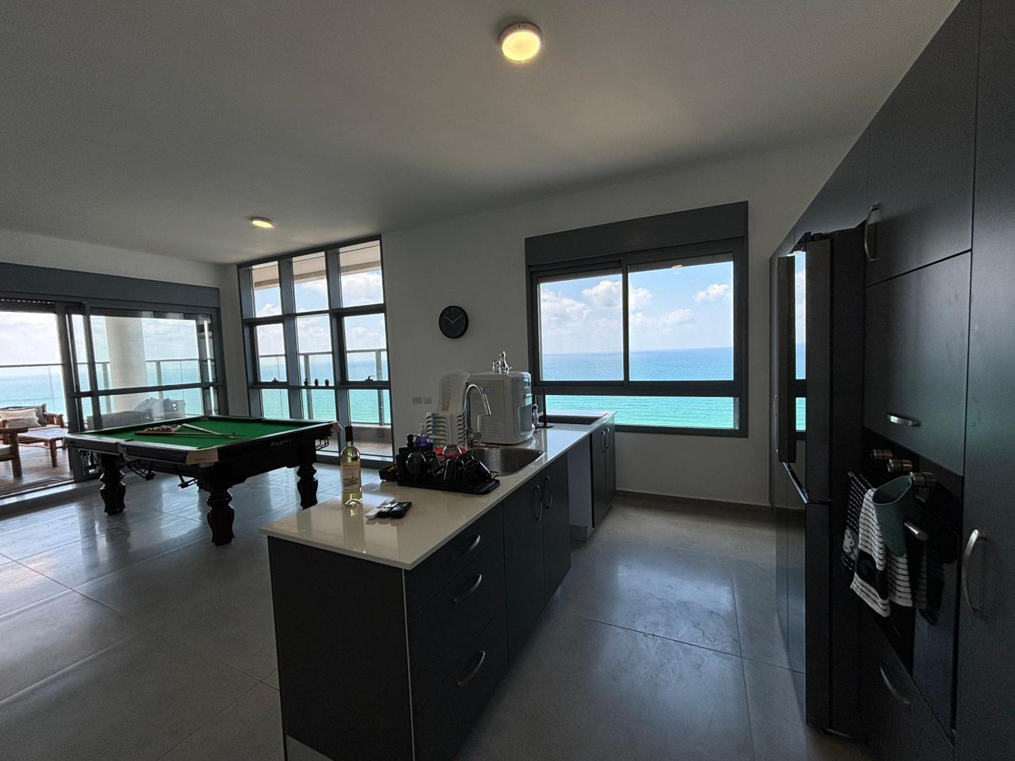 דירת נופש לגון נתניה Apartment Екстериор снимка